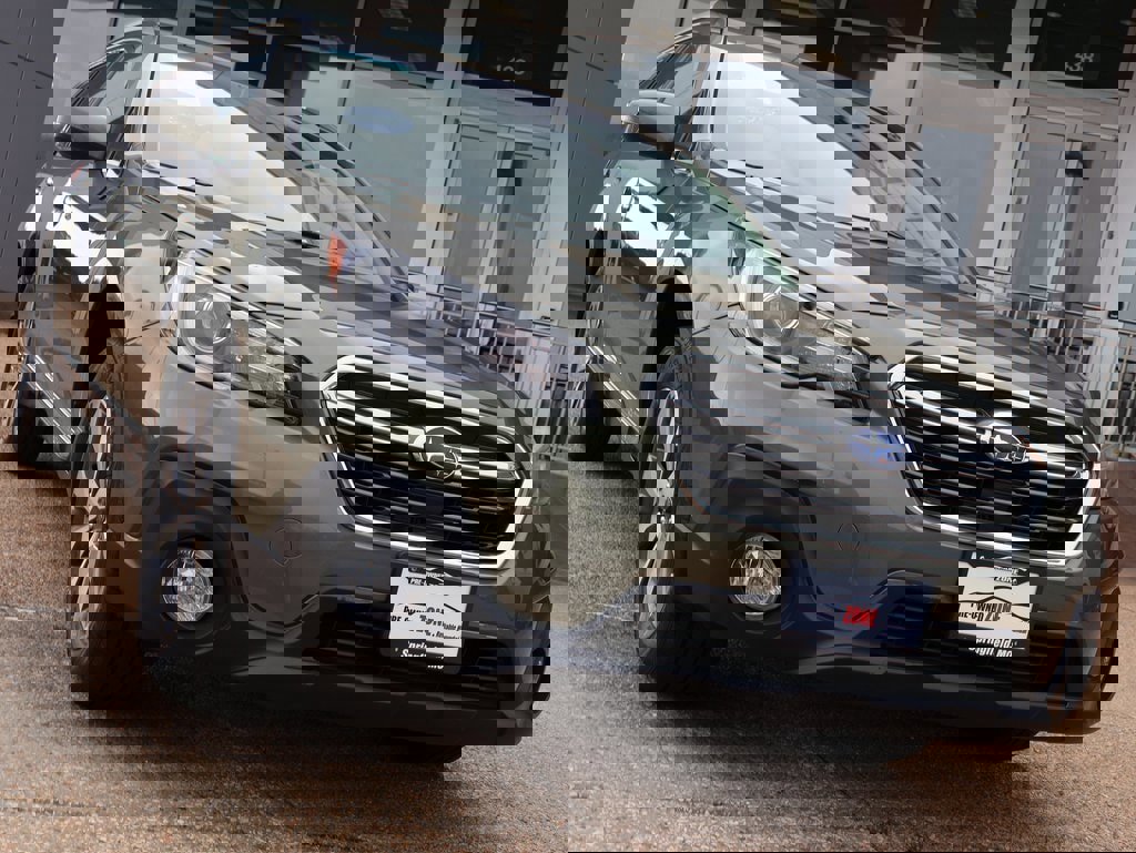 Used 2019 Subaru Outback 2.5i Touring image 7