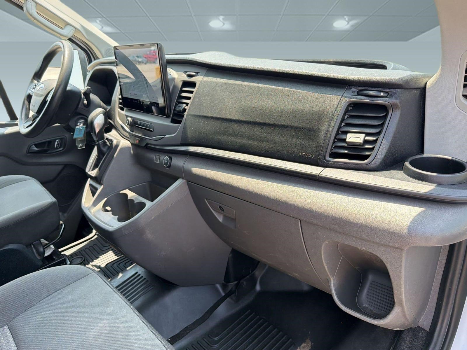 Used 2022 Ford Transit 350 XLT RWD image 19