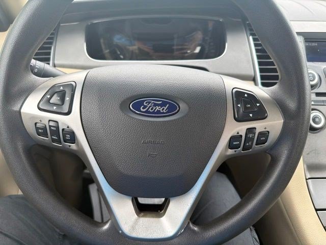 Used 2018 Ford Taurus SE FWD image 28