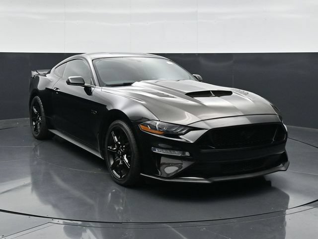 Used 2019 Ford Mustang GT Premium w/ Black Accent Package RWD image 4