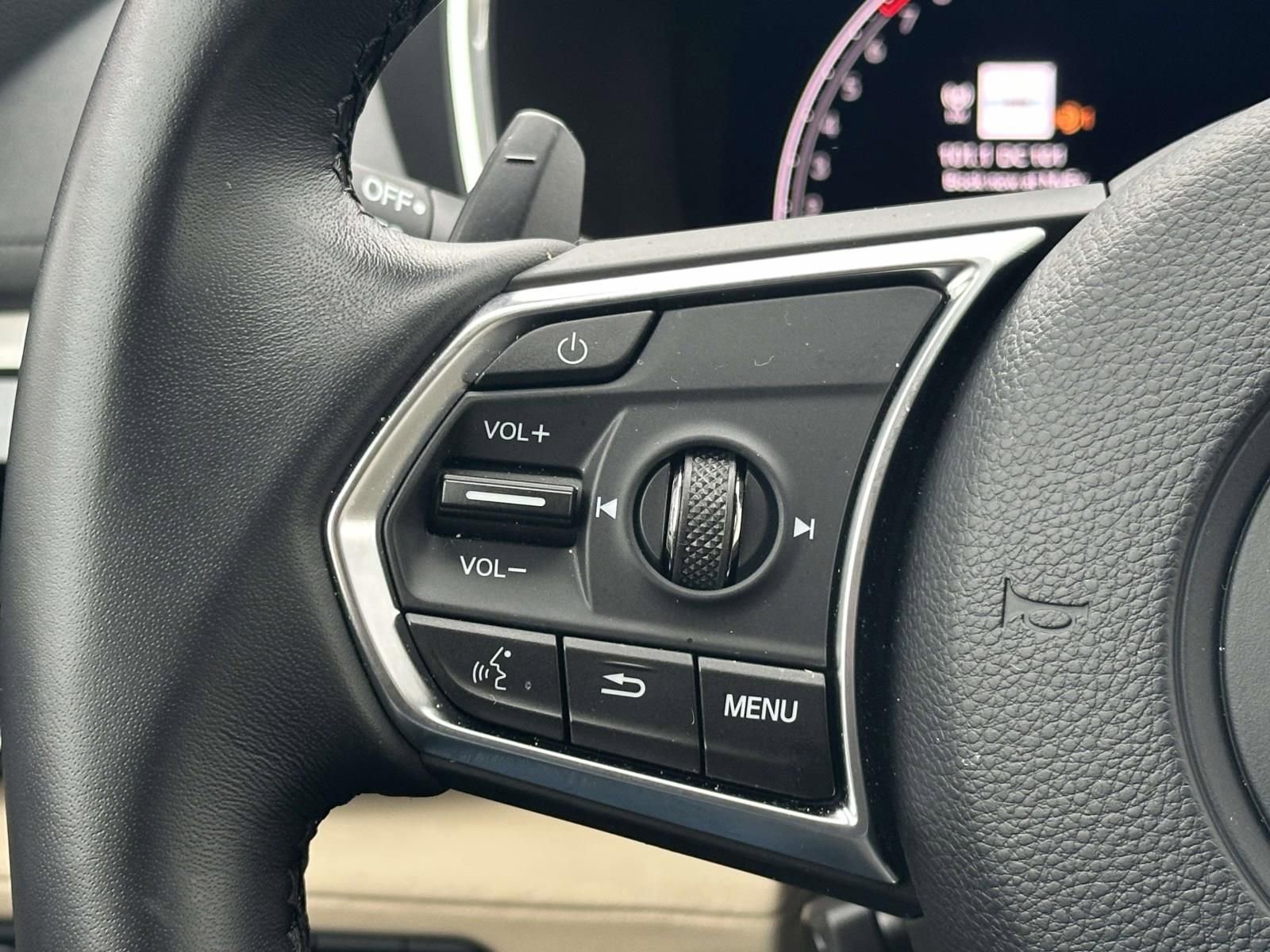 Certified 2025 Acura MDX w/ Technology Package image 24