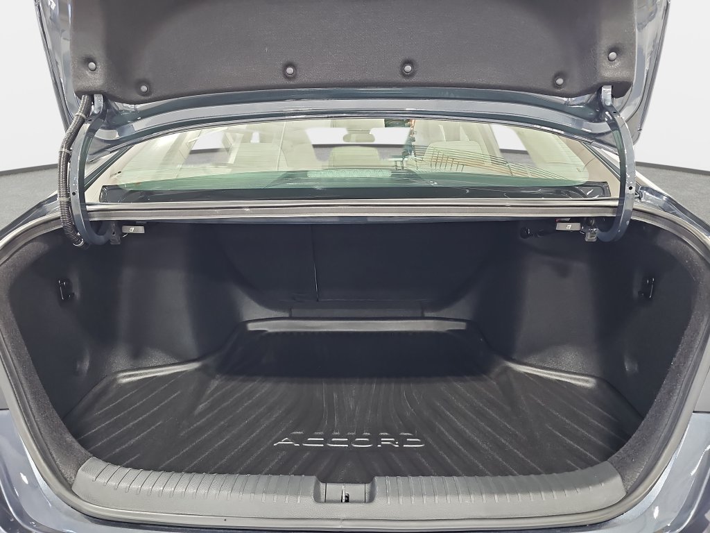Used 2024 Honda Accord EX image 14