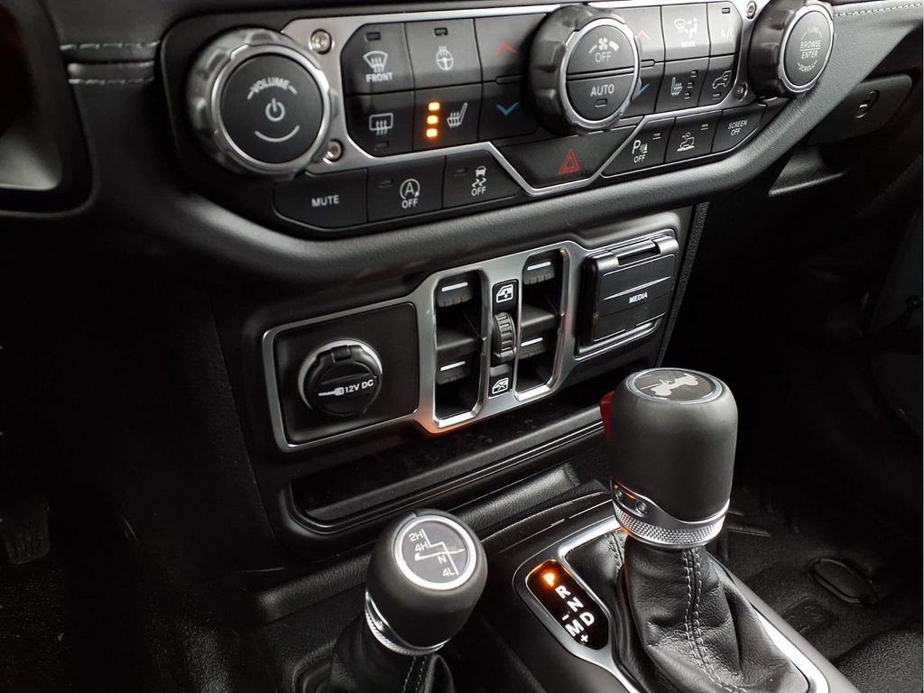 New 2026 Jeep Wrangler Sahara image 7