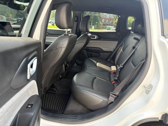 Used 2023 Jeep Compass Latitude AWD/4WD image 15