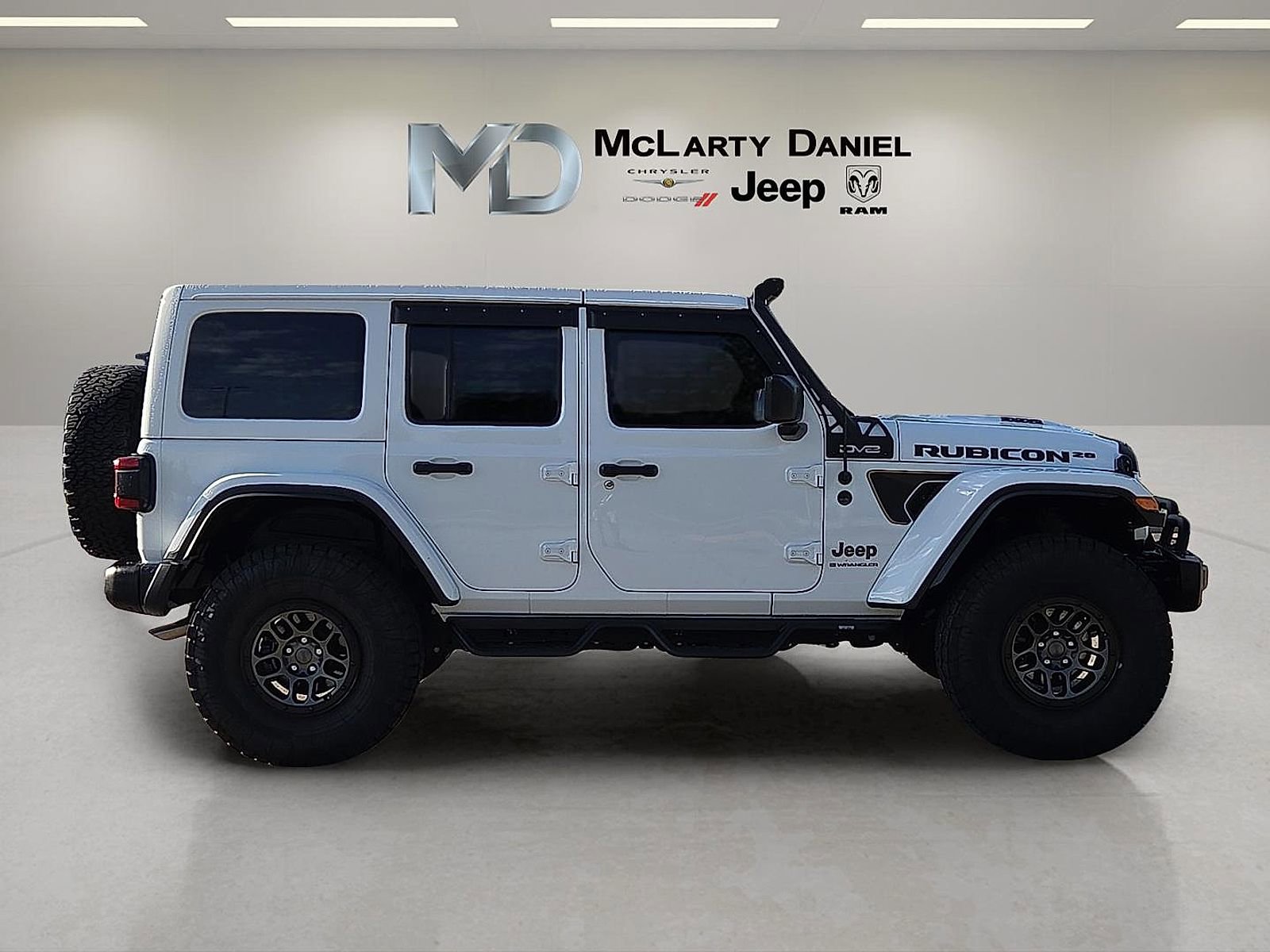 Used 2023 Jeep Wrangler Unlimited Rubicon 392 image 6