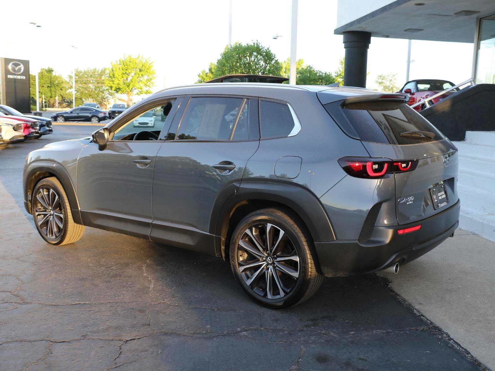 Certified 2025 MAZDA CX-50 AWD 2.5 S w/ Premium Plus Pkg image 3