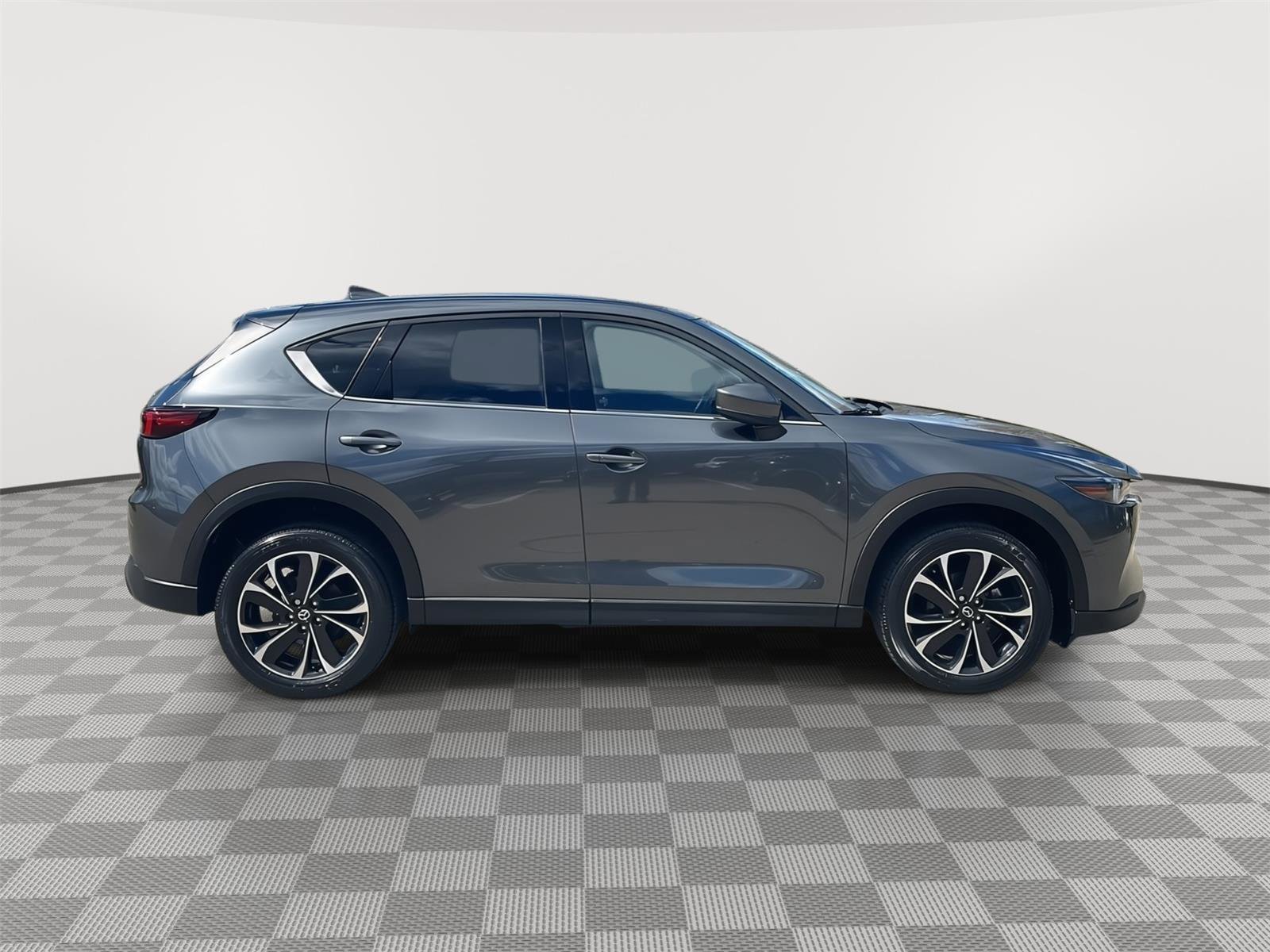 Used 2023 MAZDA CX-5 AWD 2.5 S w/ Premium Plus Pkg image 4