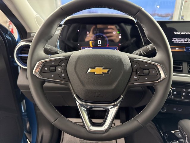 New 2026 Chevrolet Trax LT w/ Sunroof Package image 20