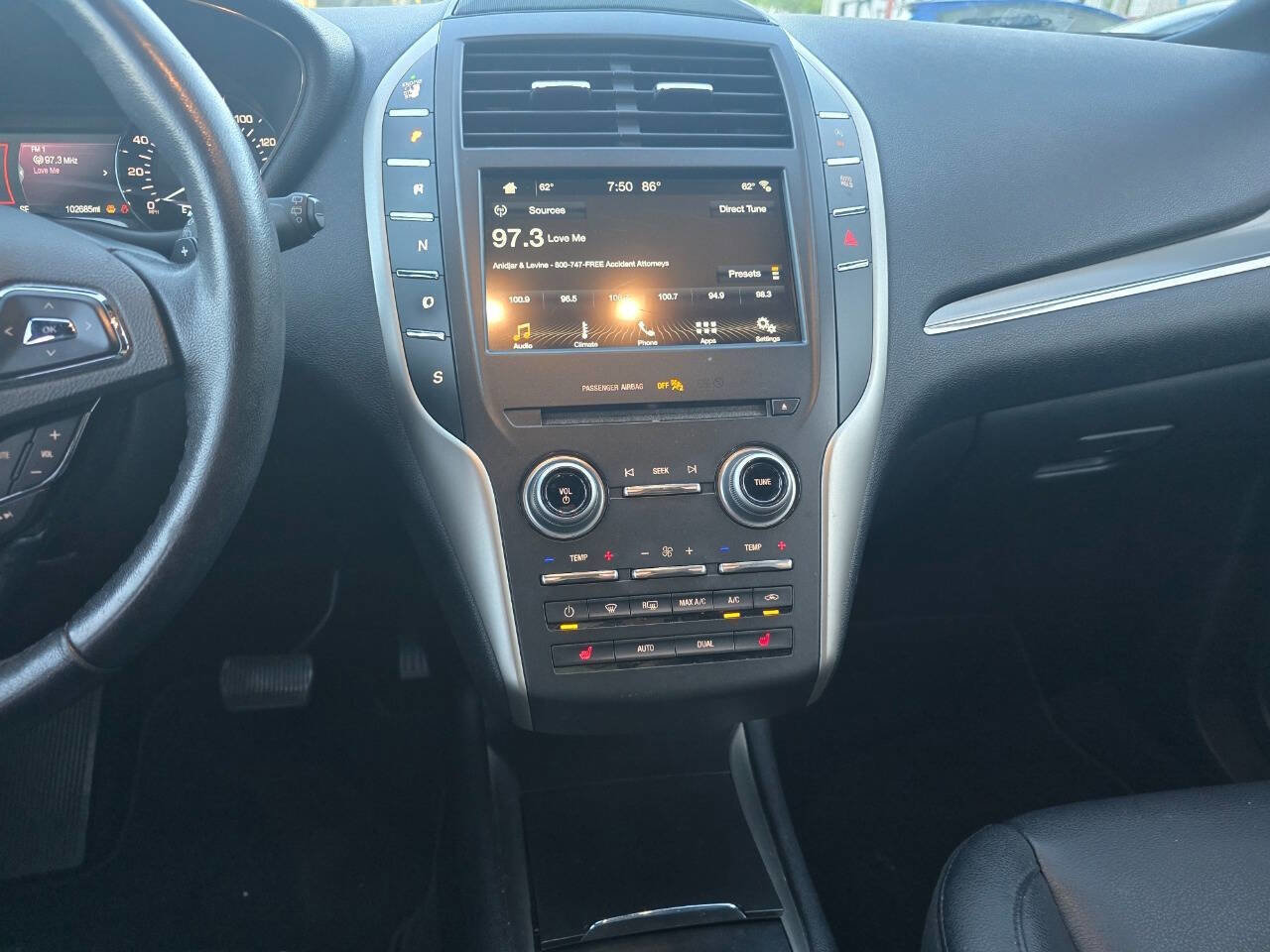Used 2017 Lincoln MKC Premiere FWD image 16