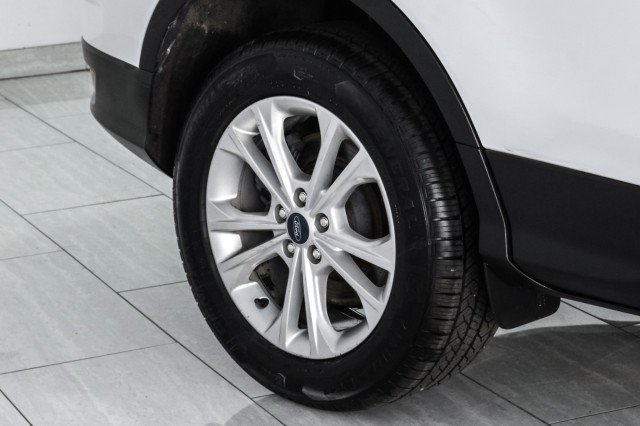 Used 2019 Ford Escape SEL AWD/4WD image 55