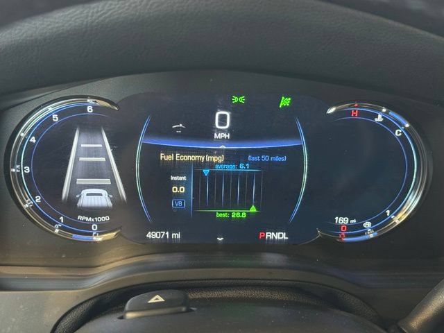 Used 2020 Cadillac Escalade Premium Luxury AWD/4WD image 34
