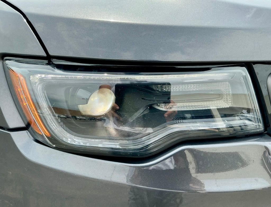 Used 2017 Jeep Grand Cherokee Trailhawk w/ Trailhawk Luxury Group image 8