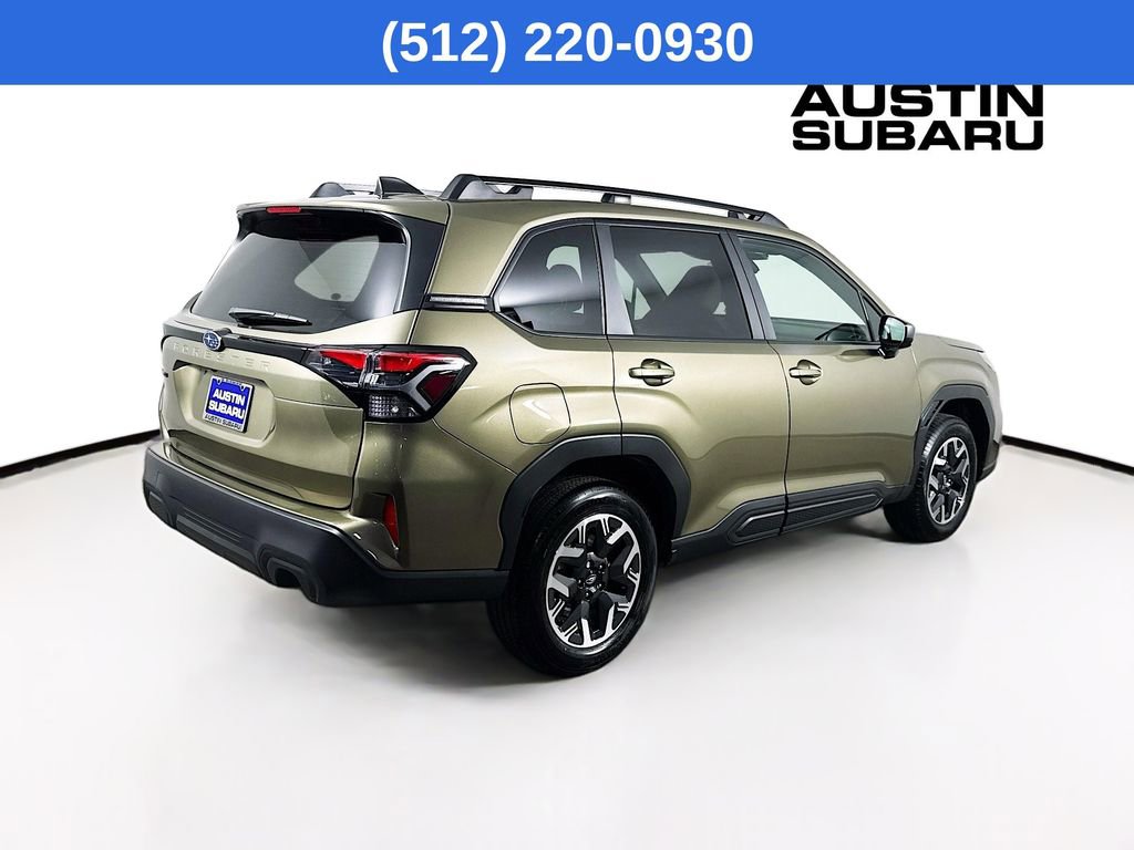 Used 2026 Subaru Forester Premium AWD/4WD image 8