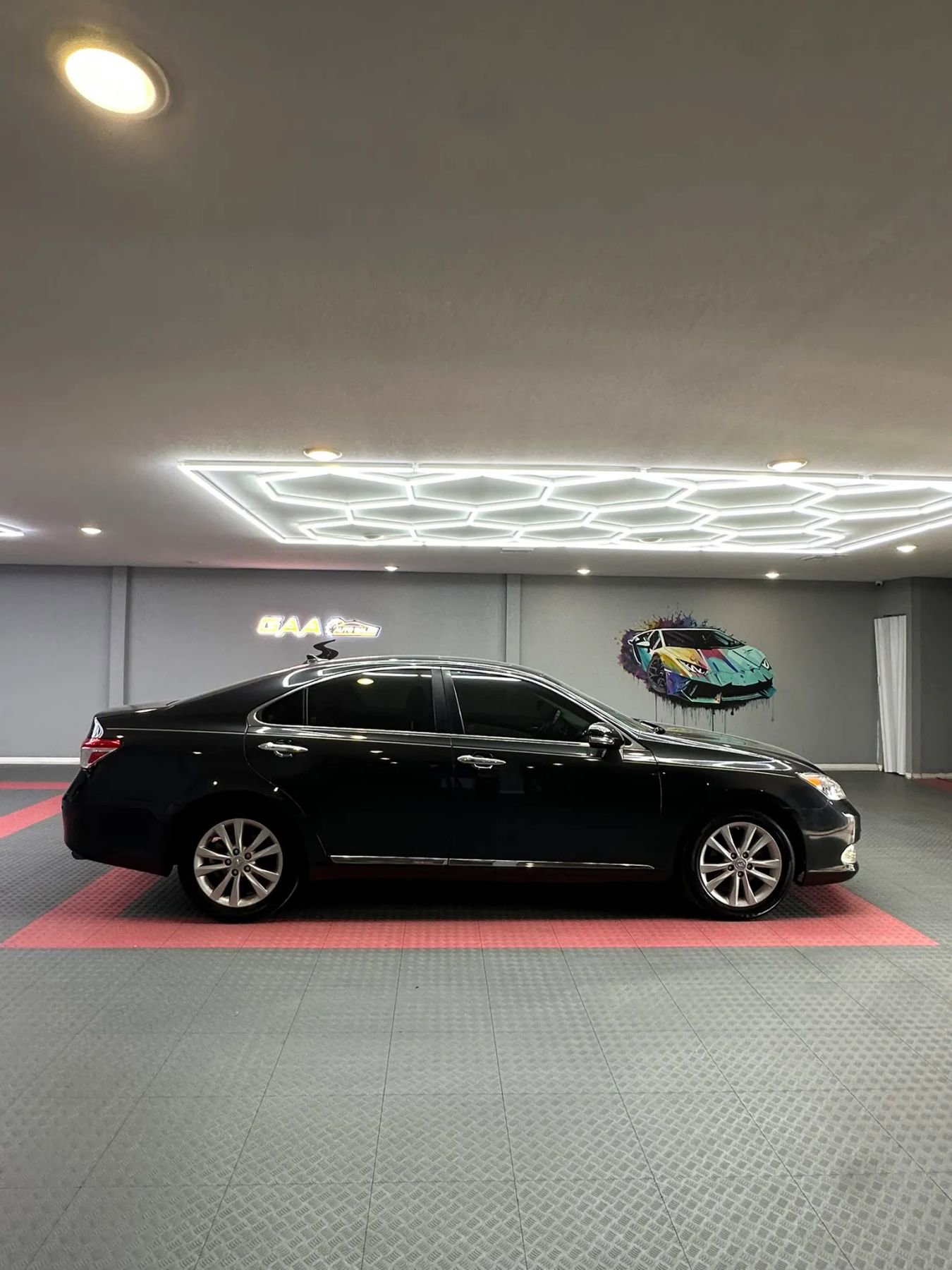 Used 2011 Lexus ES 350 FWD image 7