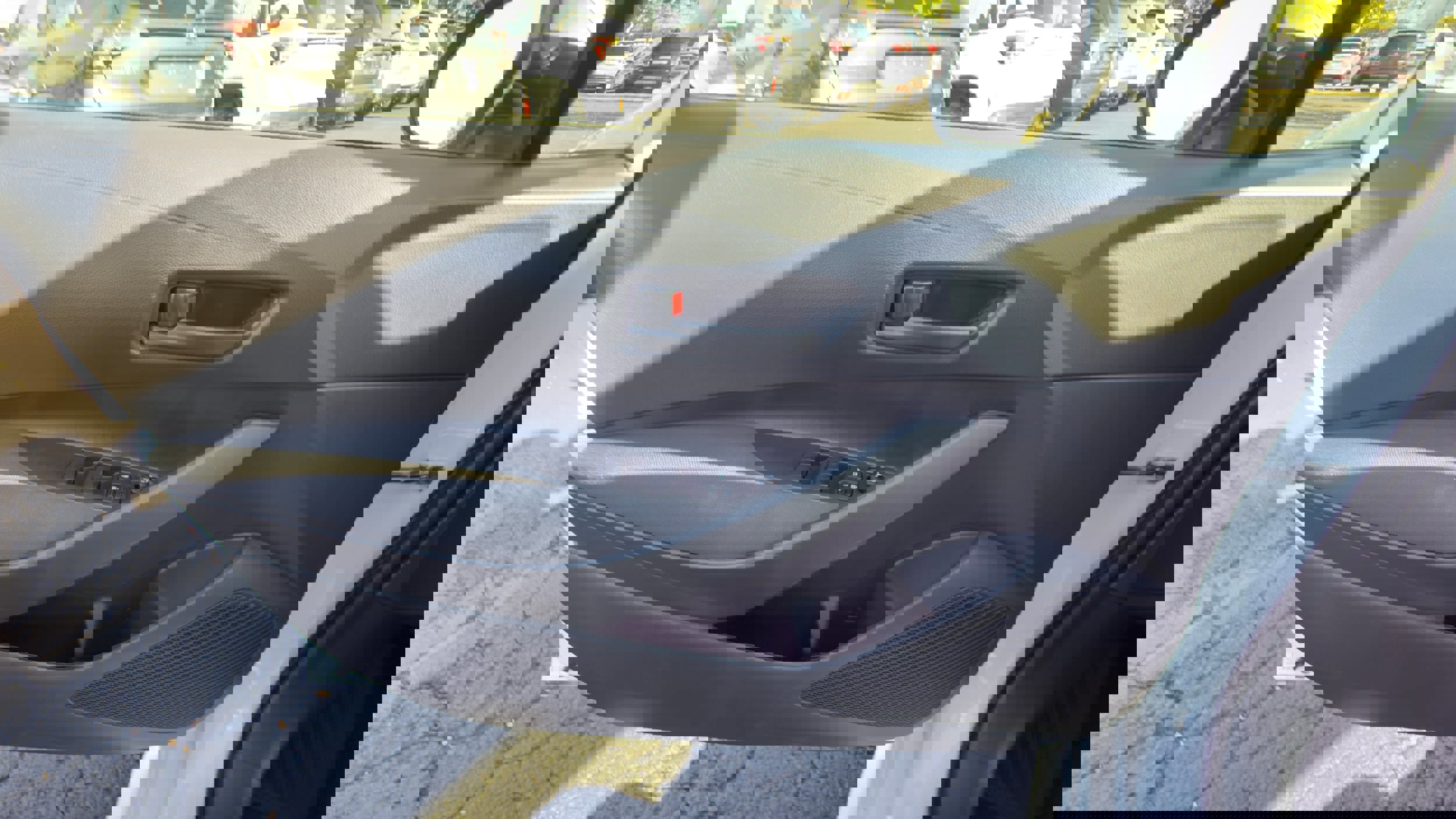 Used 2024 Toyota Corolla LE image 15