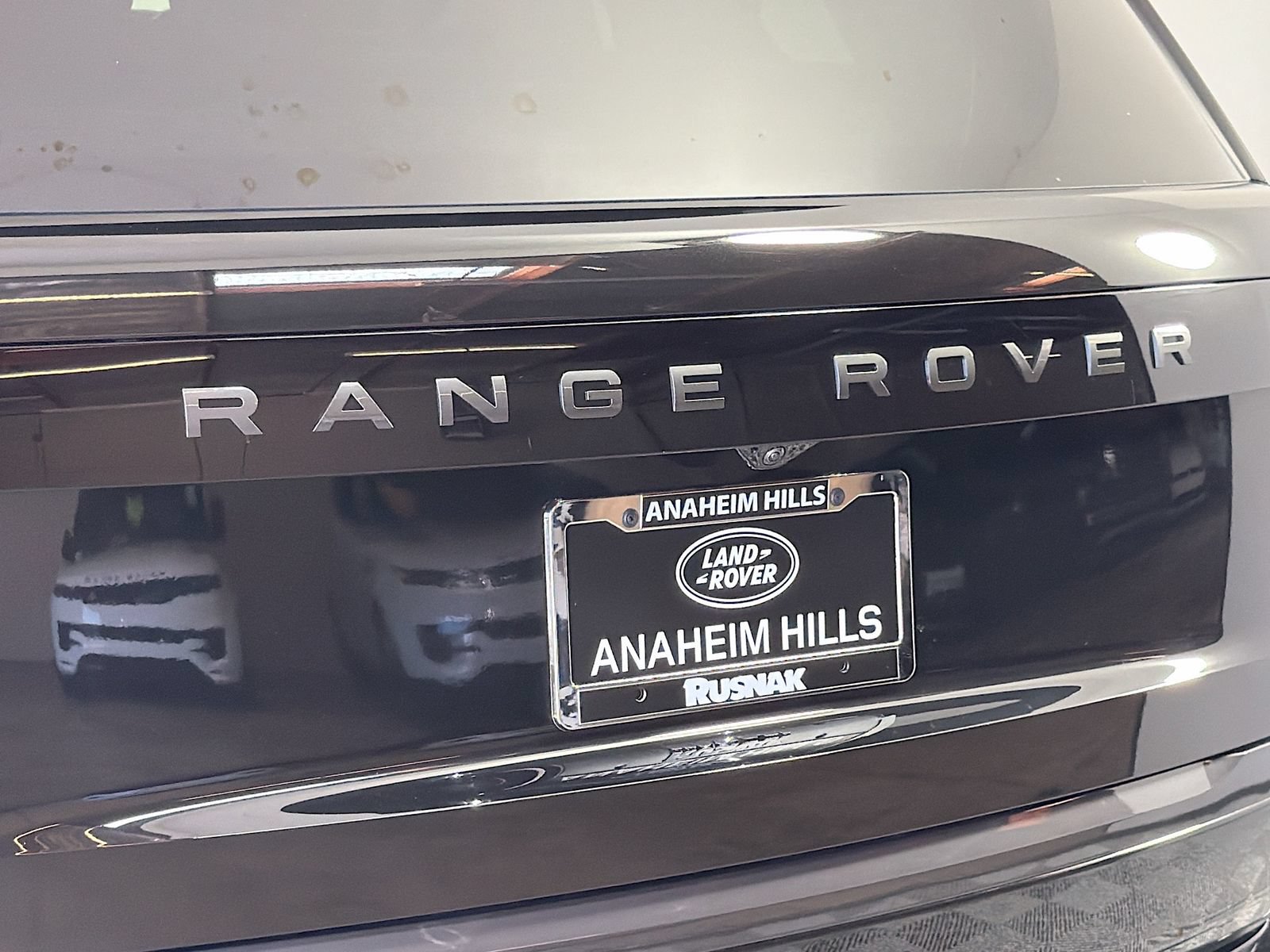 New 2026 Land Rover Range Rover Long Wheelbase SE AWD/4WD image 32