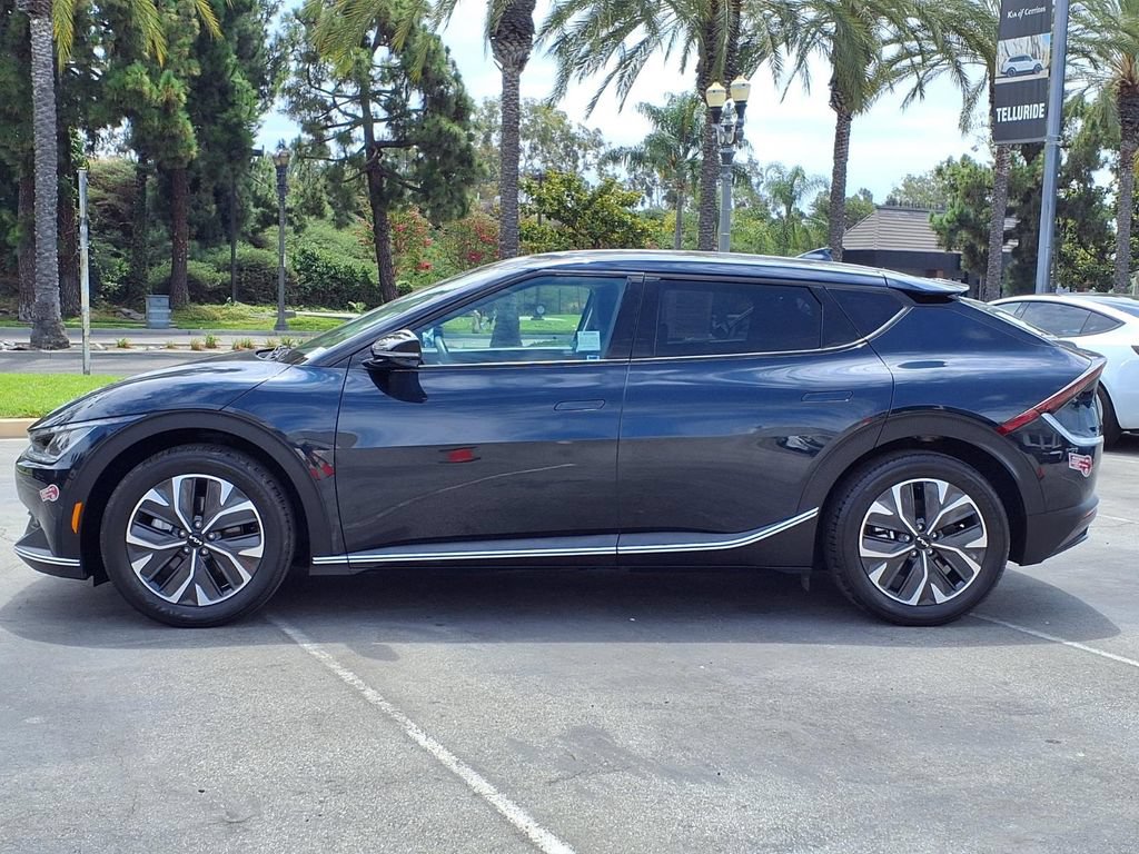 Certified 2024 Kia EV6 Light RWD image 2