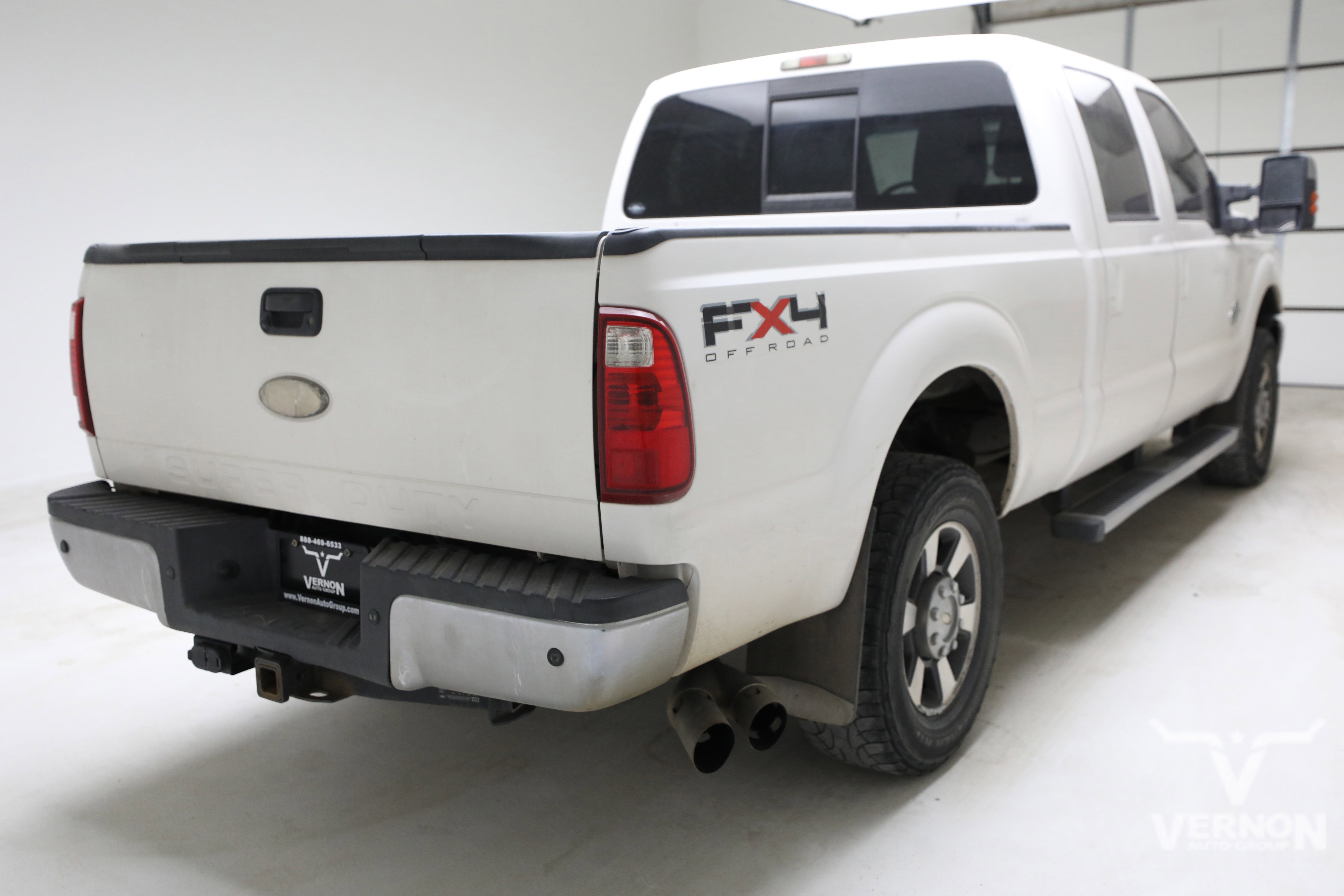 Used 2011 Ford F250 Lariat w/ Lariat Interior Pkg AWD/4WD image 4