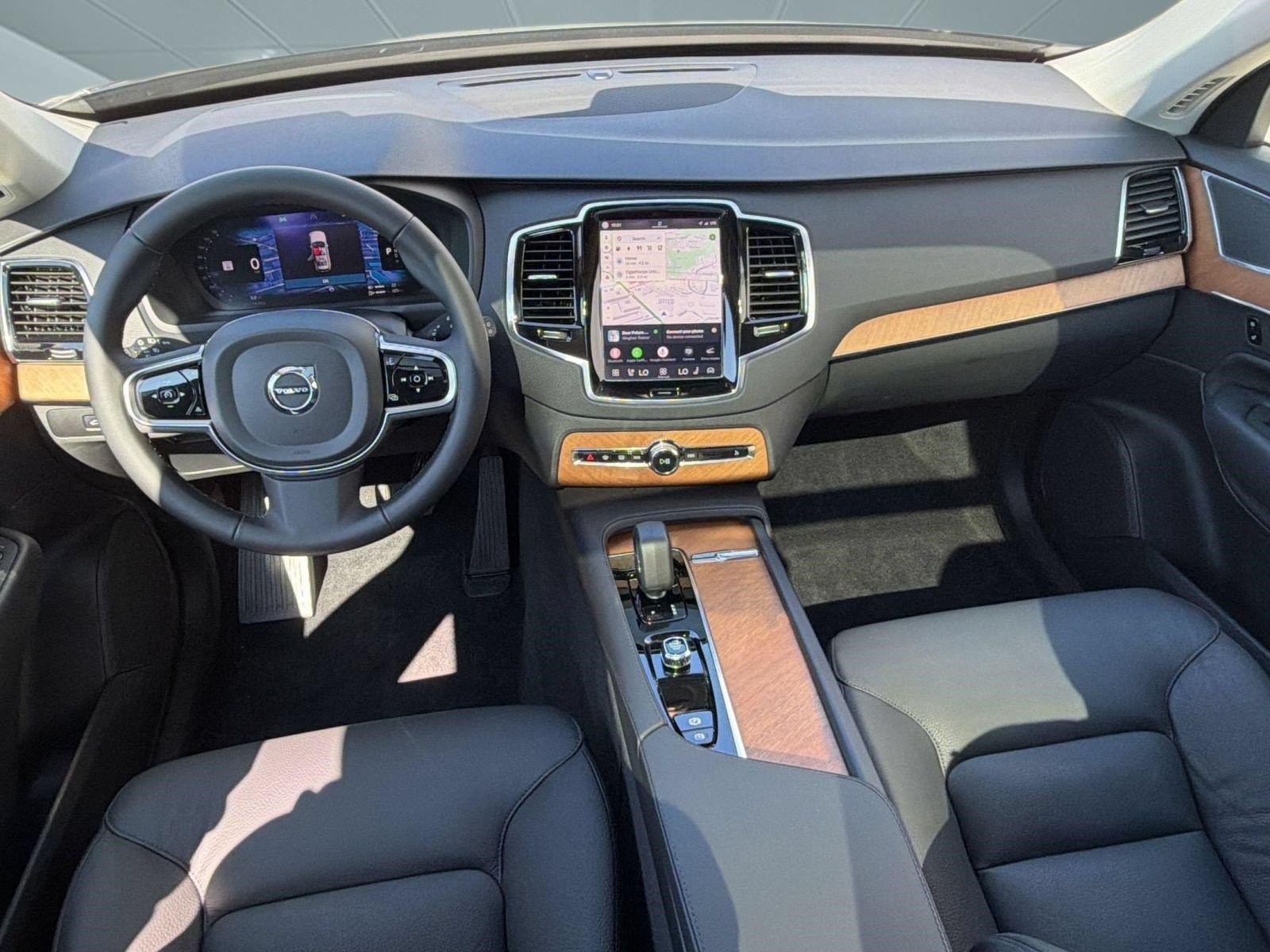 Certified 2024 Volvo XC90 T8 Plus w/ Protection Package Premier AWD/4WD image 27