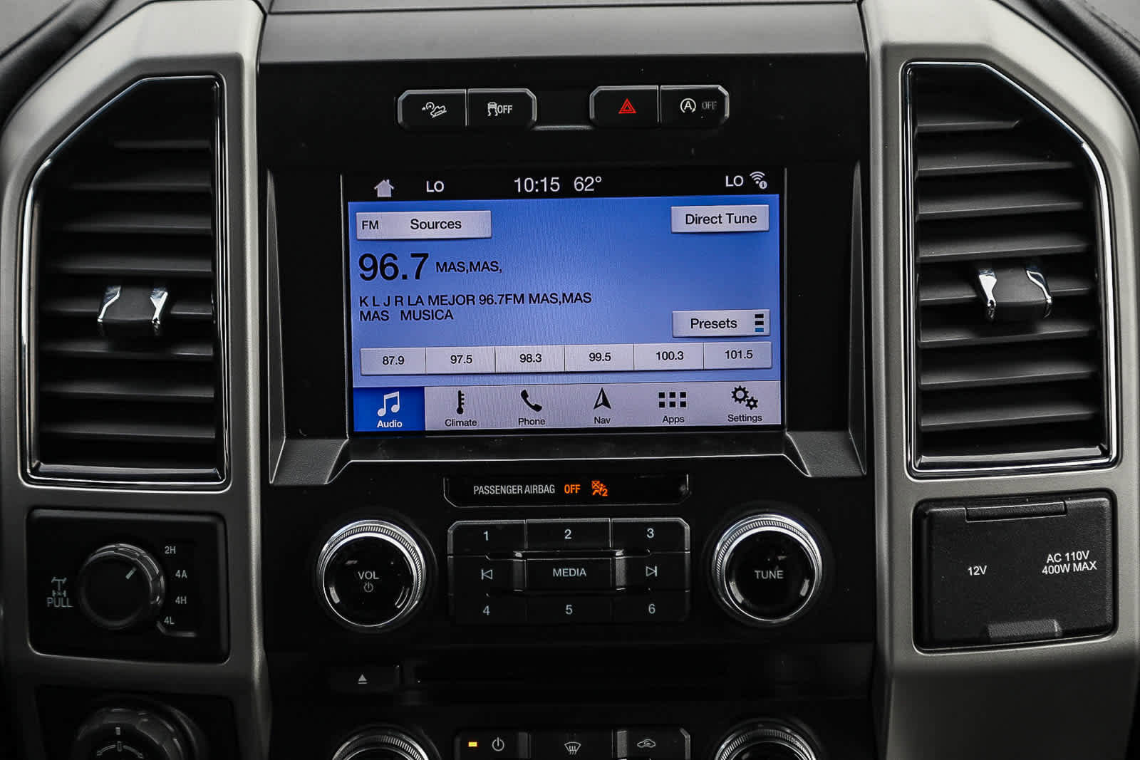 Used 2018 Ford F150 Lariat w/ Equipment Group 502A Luxury image 14