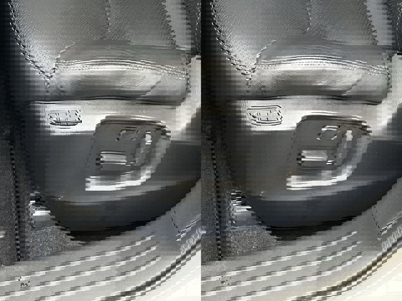 Certified 2023 MAZDA CX-9 Touring Plus image 12