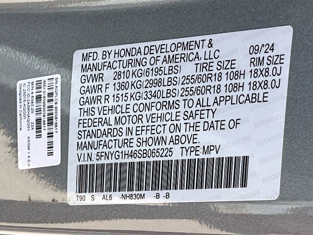 Used 2025 Honda Pilot EX-L image 32