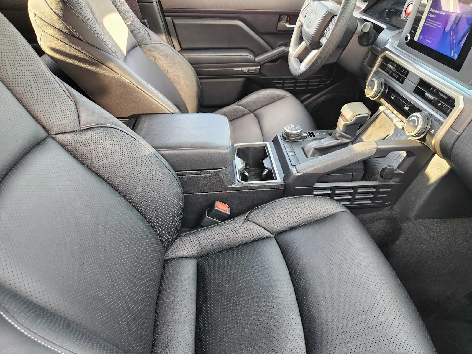Used 2026 Toyota Tacoma TRD Off-Road AWD/4WD image 13