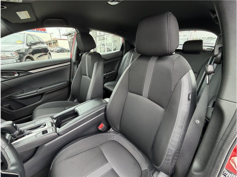 Used 2020 Honda Civic Sport image 19