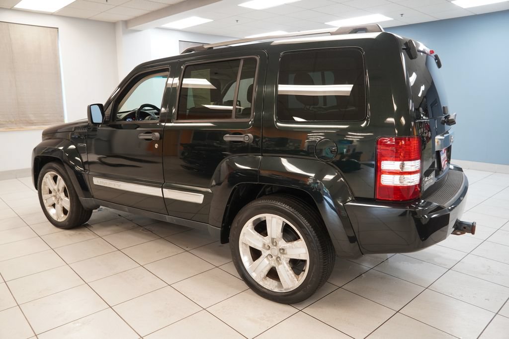 Used 2012 Jeep Liberty Limited Jet w/ Comfort/Convenience Group AWD/4WD image 8