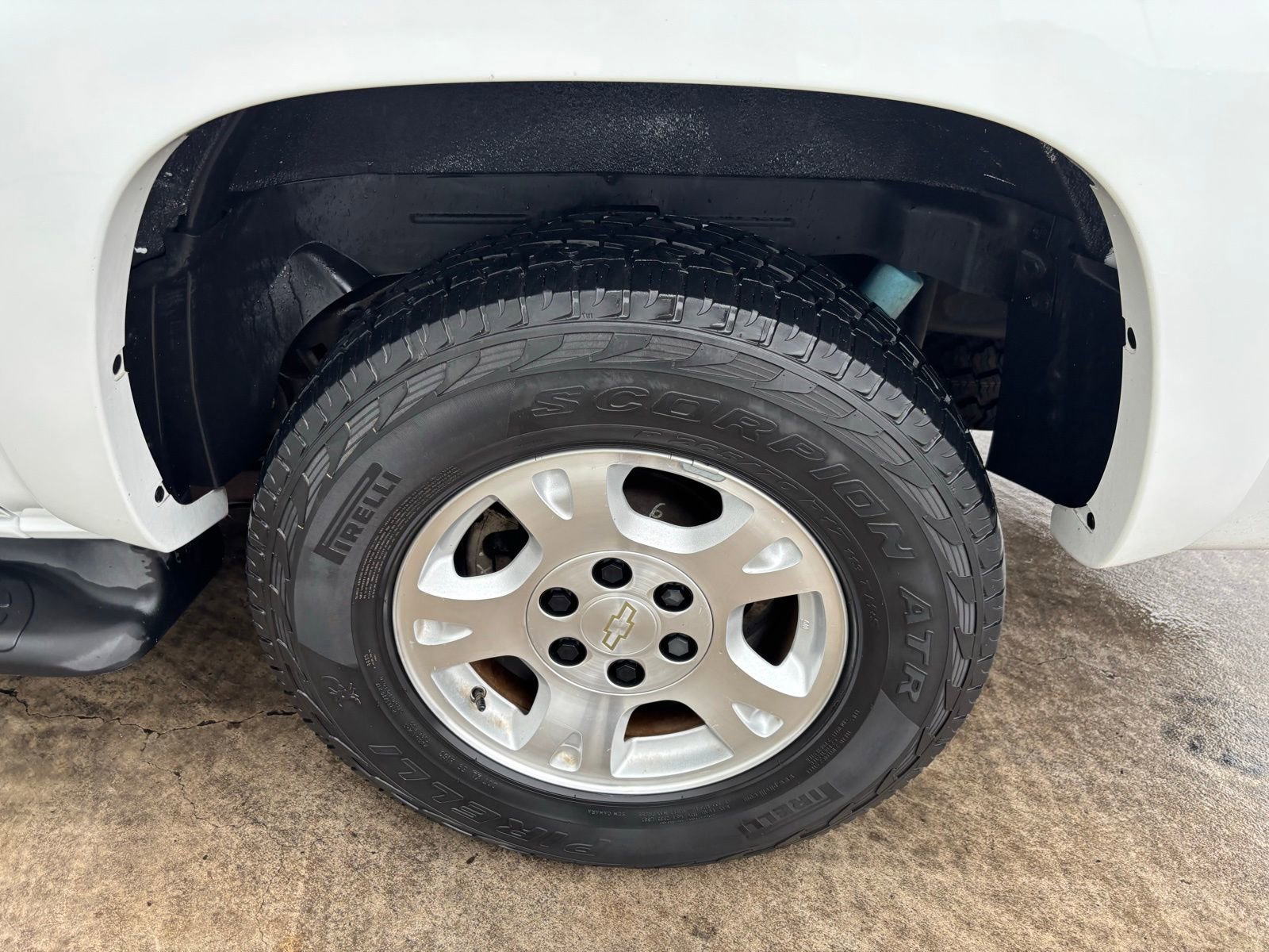 Used 2005 Chevrolet Avalanche Z71 w/ Preferred Equipment Group image 10