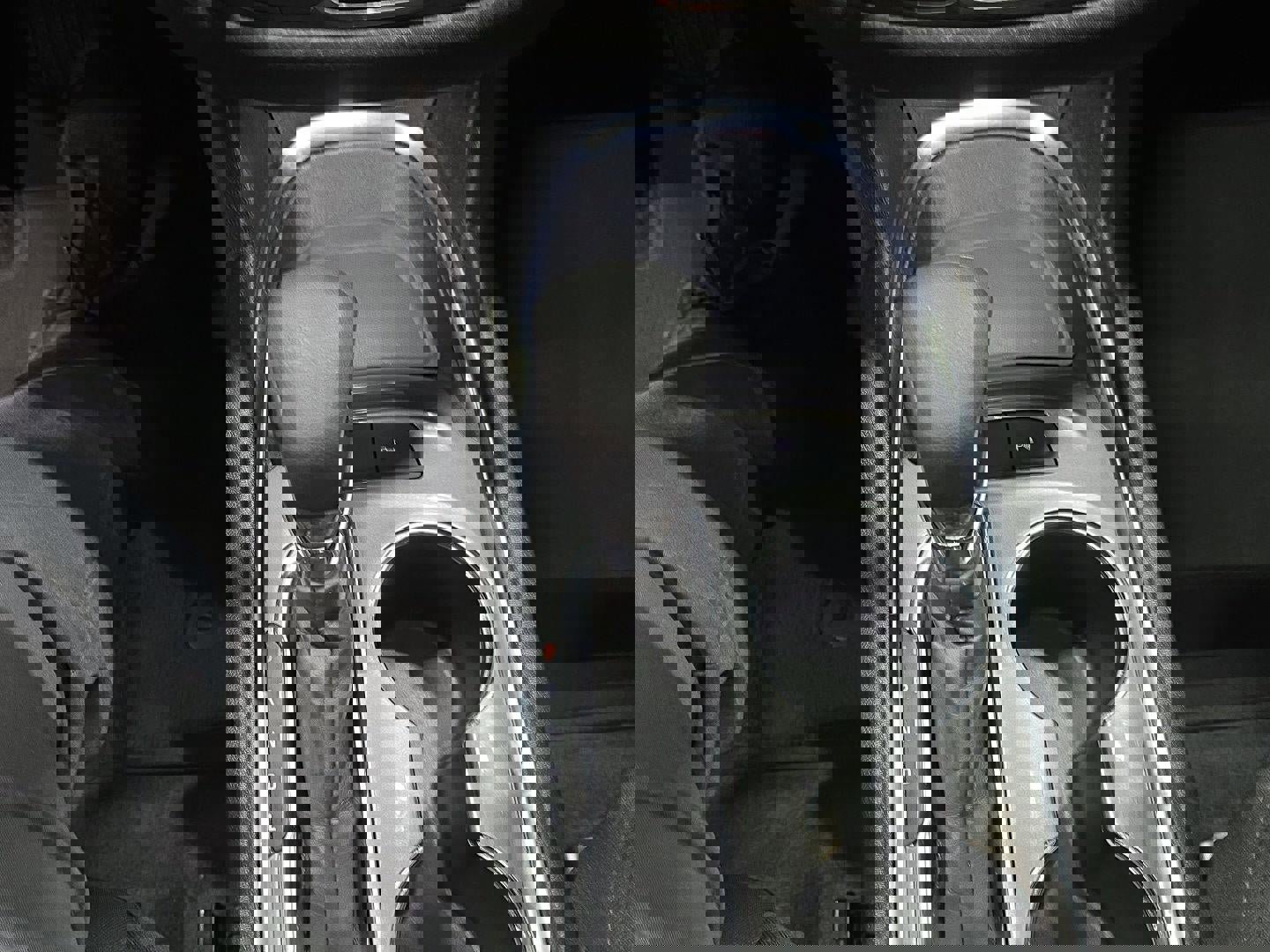 Used 2024 Chevrolet Malibu LT image 16