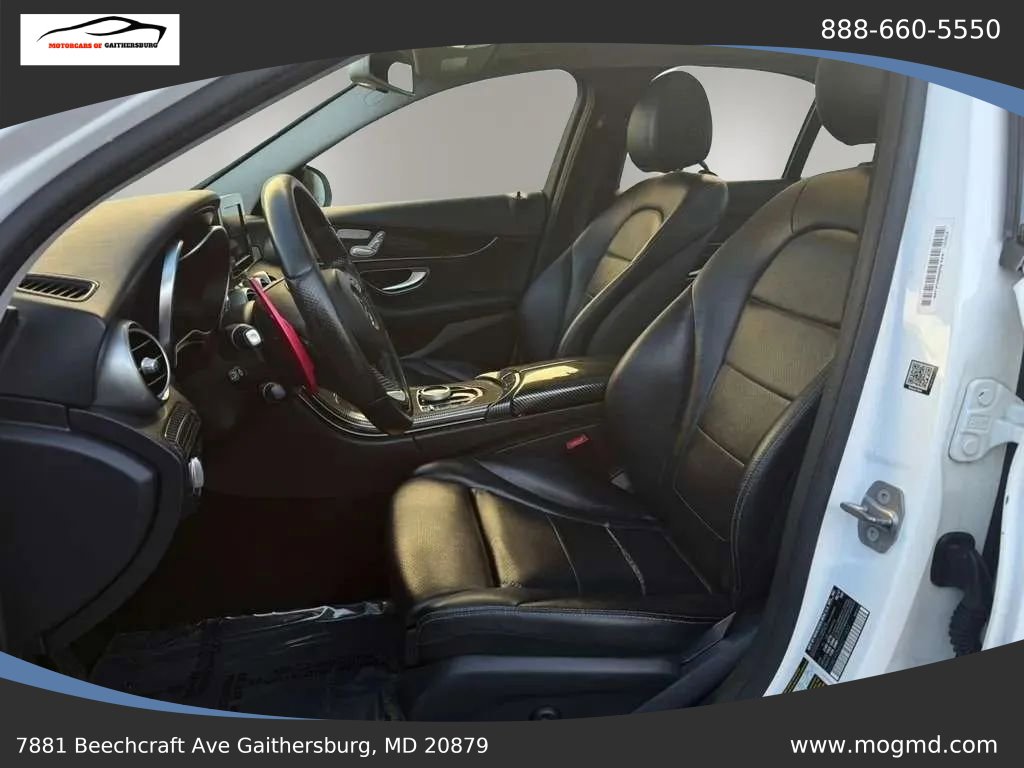 Used 2017 Mercedes-Benz C 300 4MATIC Sedan image 11