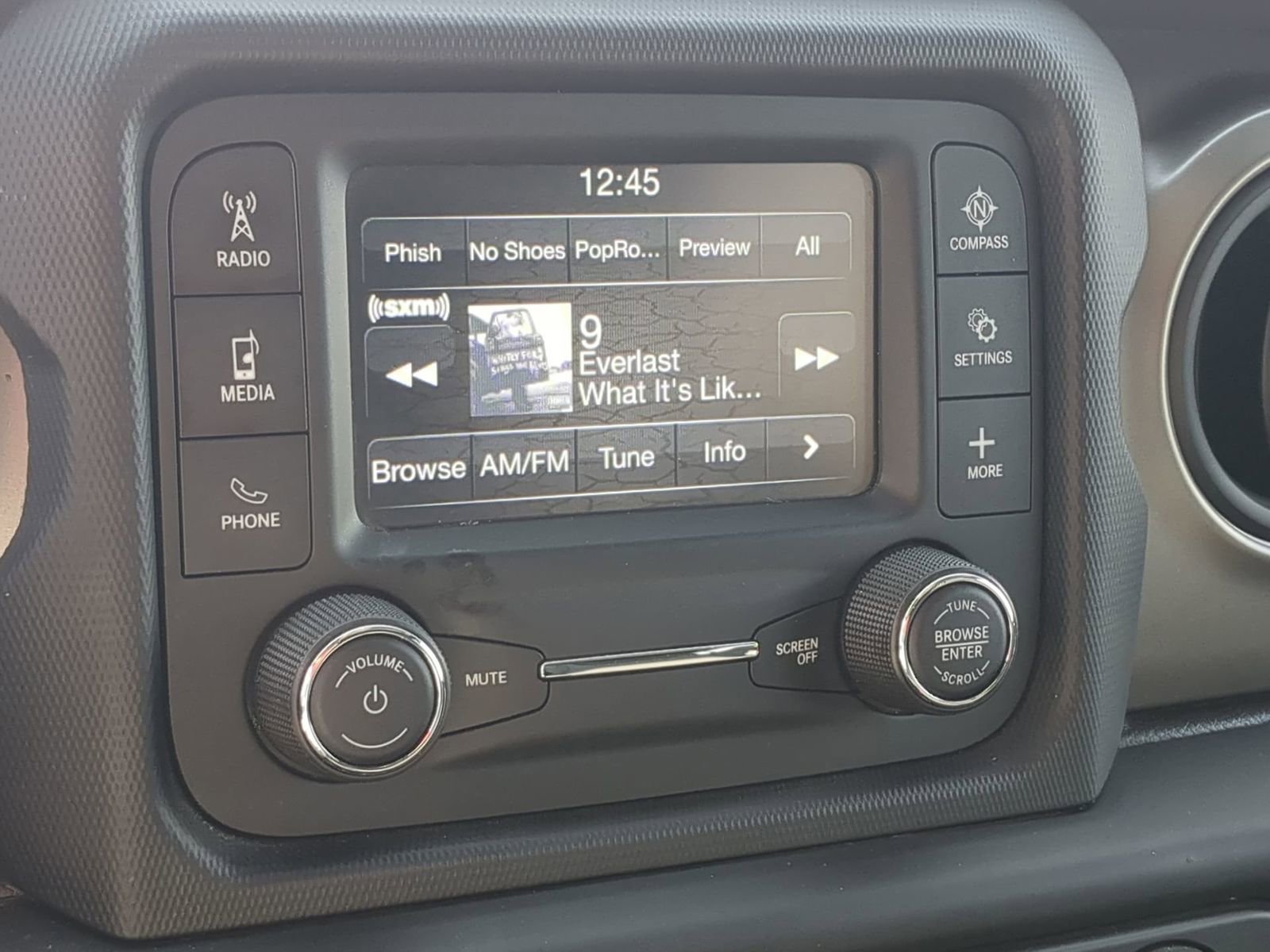Used 2018 Jeep Wrangler Unlimited Sport S AWD/4WD image 33