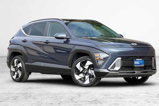 Certified 2025 Hyundai Kona Limited AWD/4WD image 1