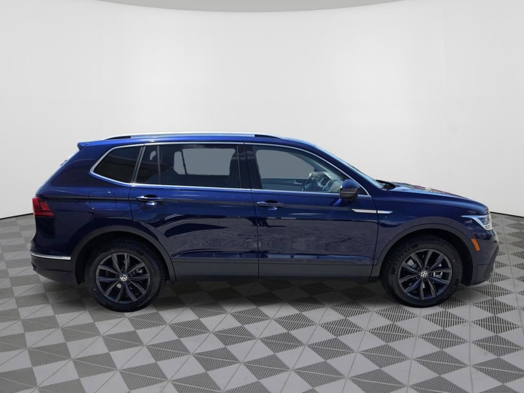 Used 2024 Volkswagen Tiguan SE FWD image 5