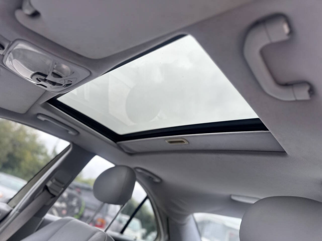 Used 2002 Mercedes-Benz C 320 Sedan image 18