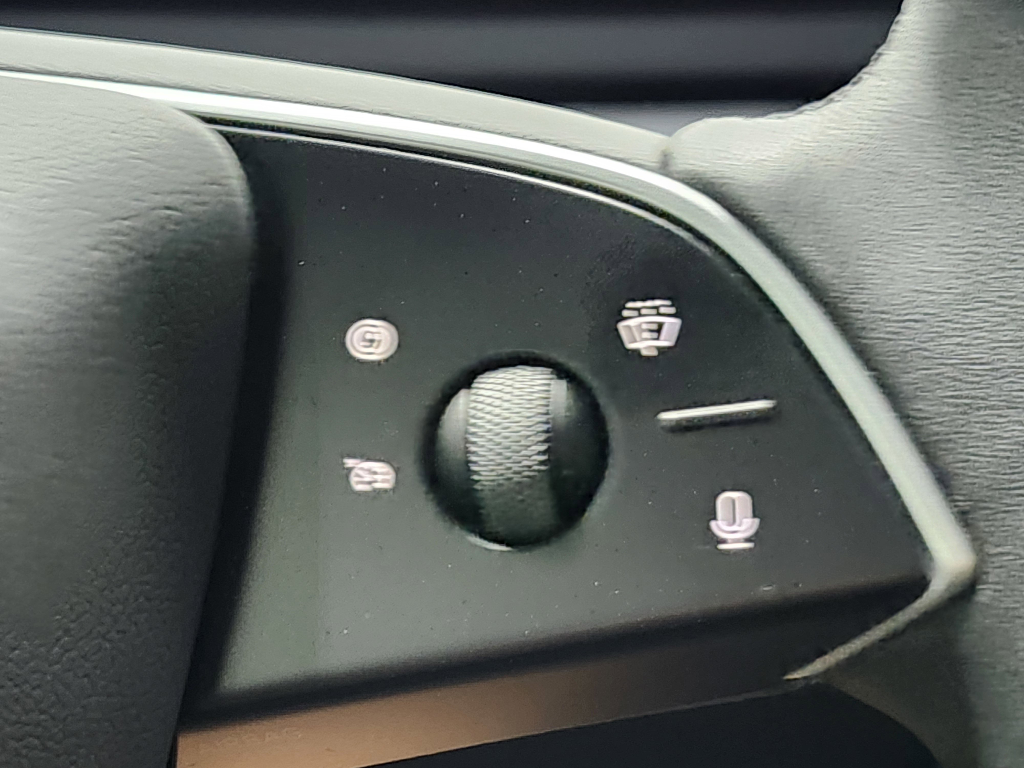 Used 2025 Tesla Model 3 Long Range image 29