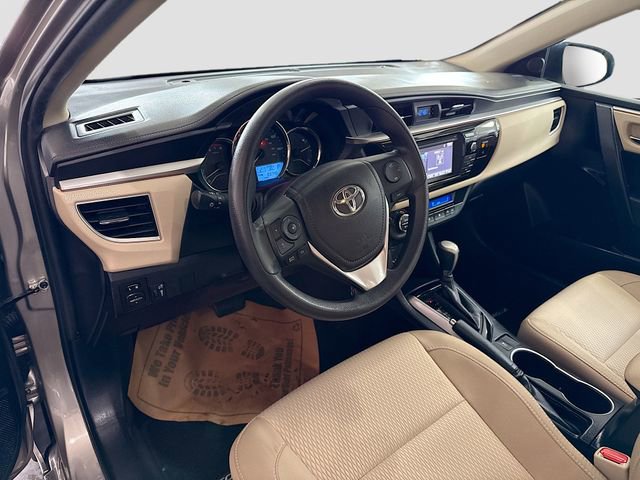 Used 2015 Toyota Corolla LE FWD image 10