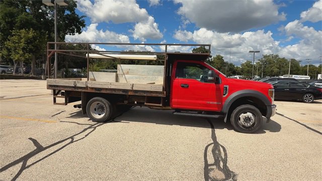 Used 2018 Ford F550 4x4 Regular Cab Super Duty image 3