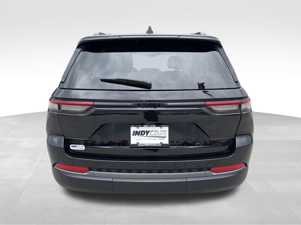 New 2026 Jeep Grand Cherokee Limited AWD/4WD image 5