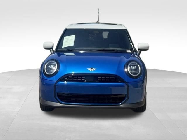 Used 2026 MINI Cooper 4-Door Hardtop FWD image 11