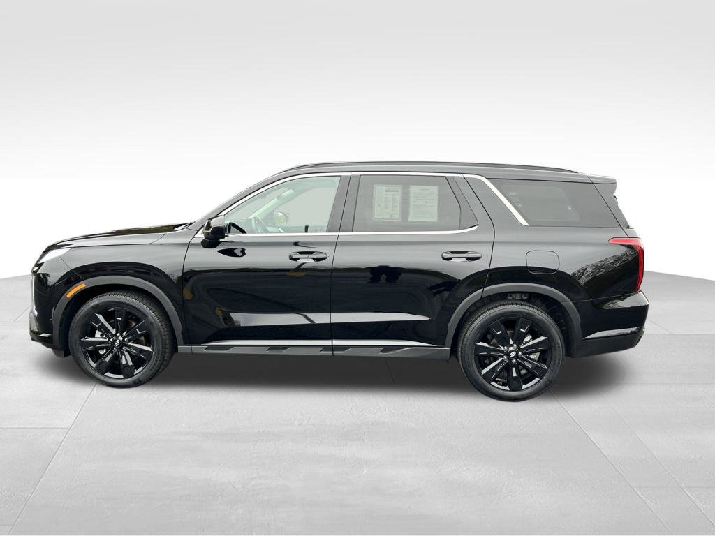 Used 2025 Hyundai Palisade XRT AWD/4WD image 2