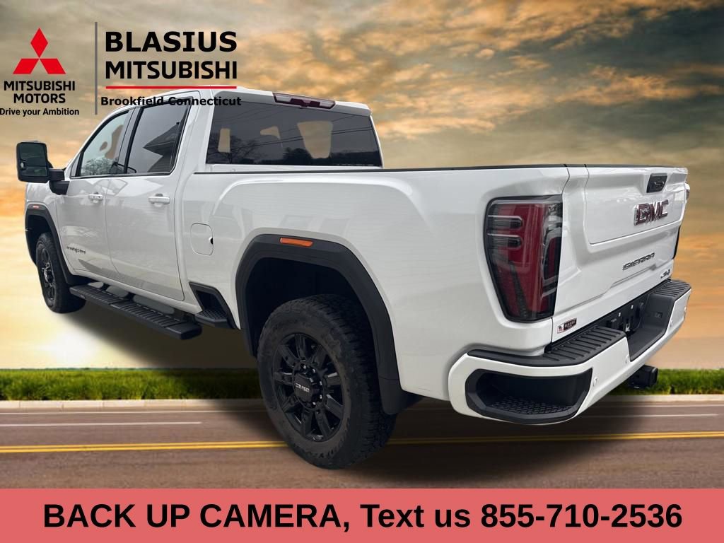 Used 2025 GMC Sierra 2500 AT4 image 10