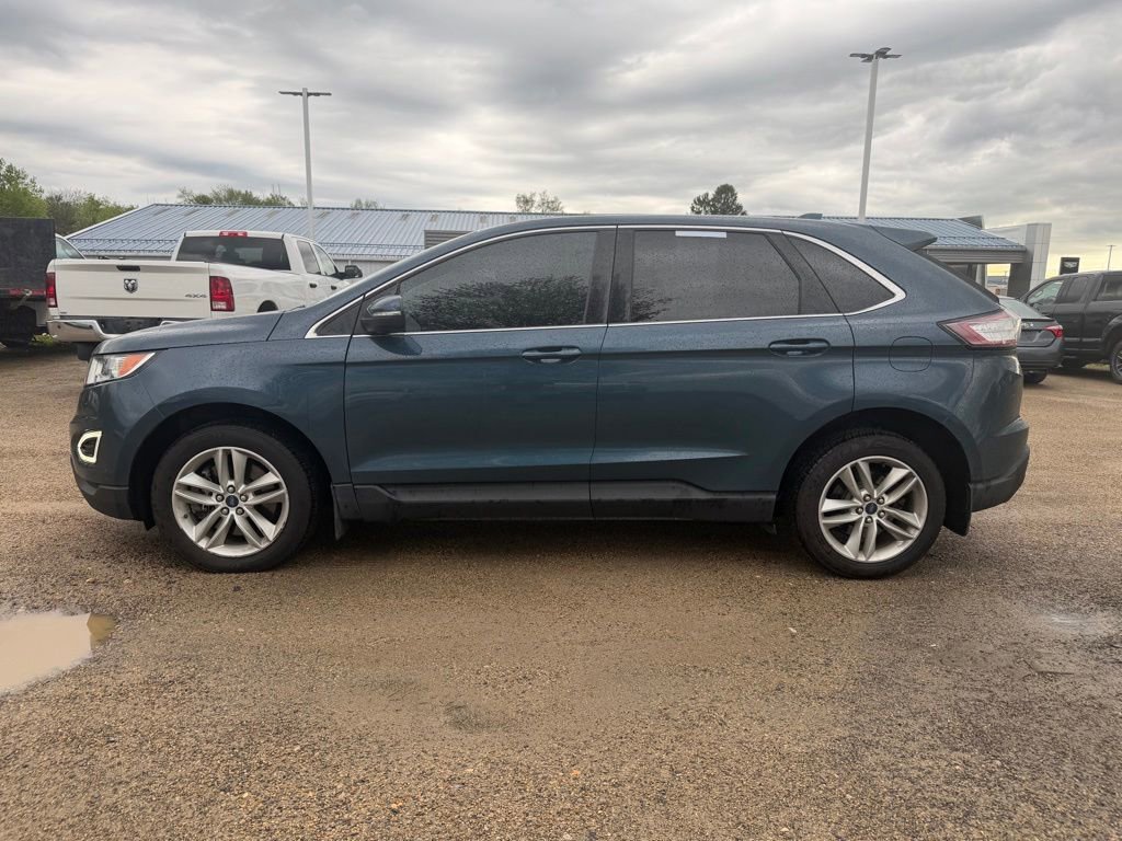 Used 2016 Ford Edge SEL w/ Class II Trailer Tow Package AWD/4WD image 2