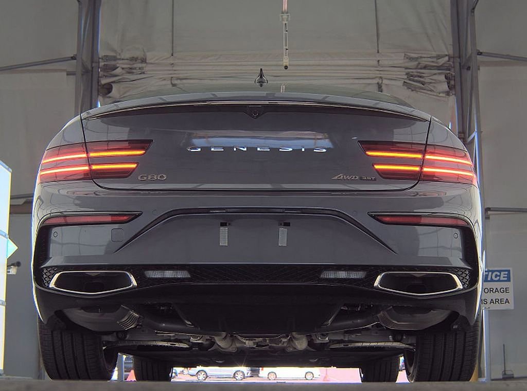 Used 2026 Genesis G80 3.5T Sport Prestige image 9