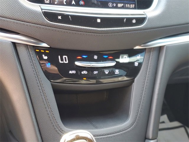 Used 2021 Cadillac XT5 Premium Luxury image 30