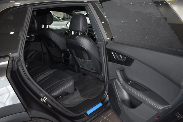 Certified 2025 Audi Q8 Premium Plus w/ Premium Plus Package AWD/4WD image 14