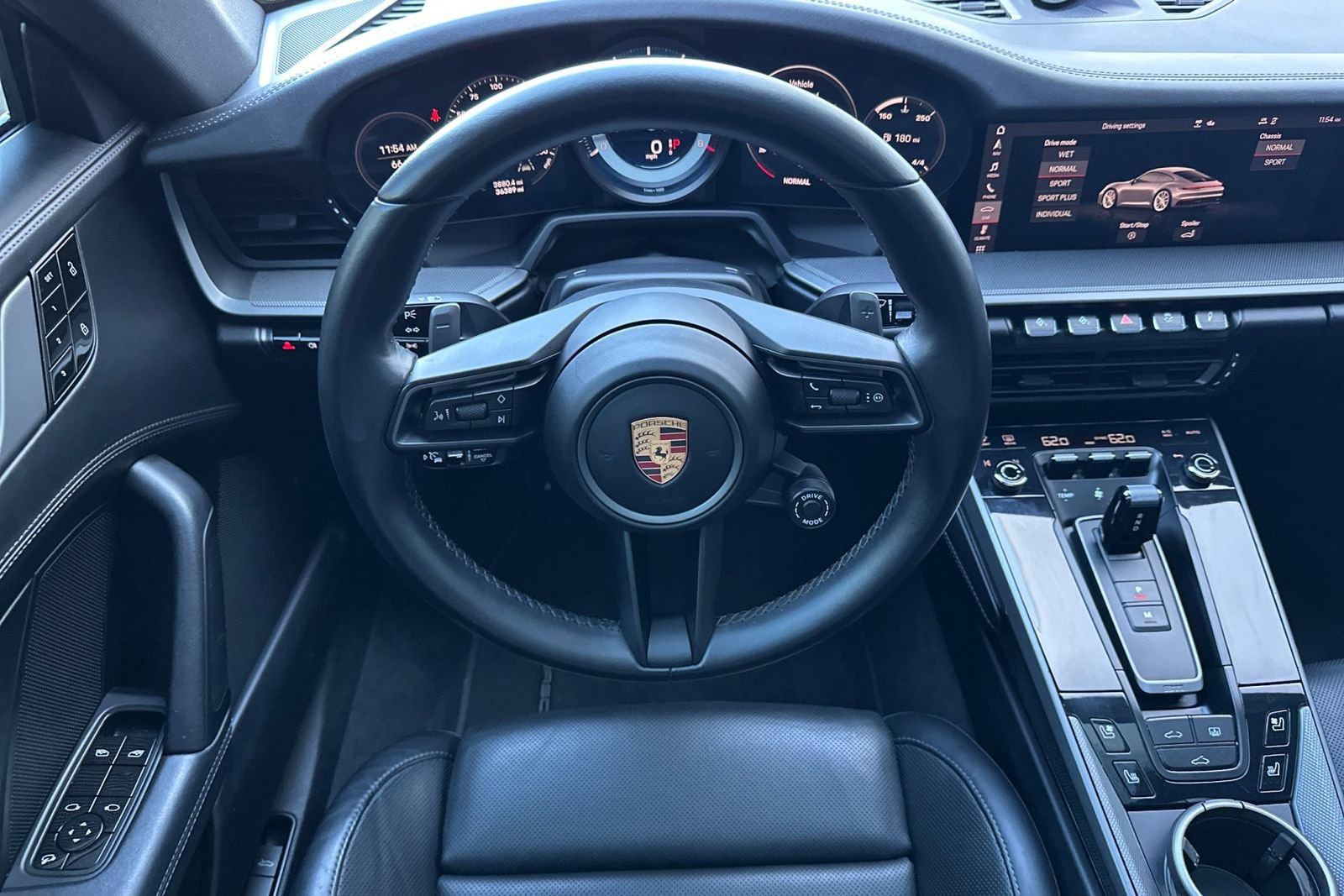 Certified 2020 Porsche 911 Carrera 4S image 16