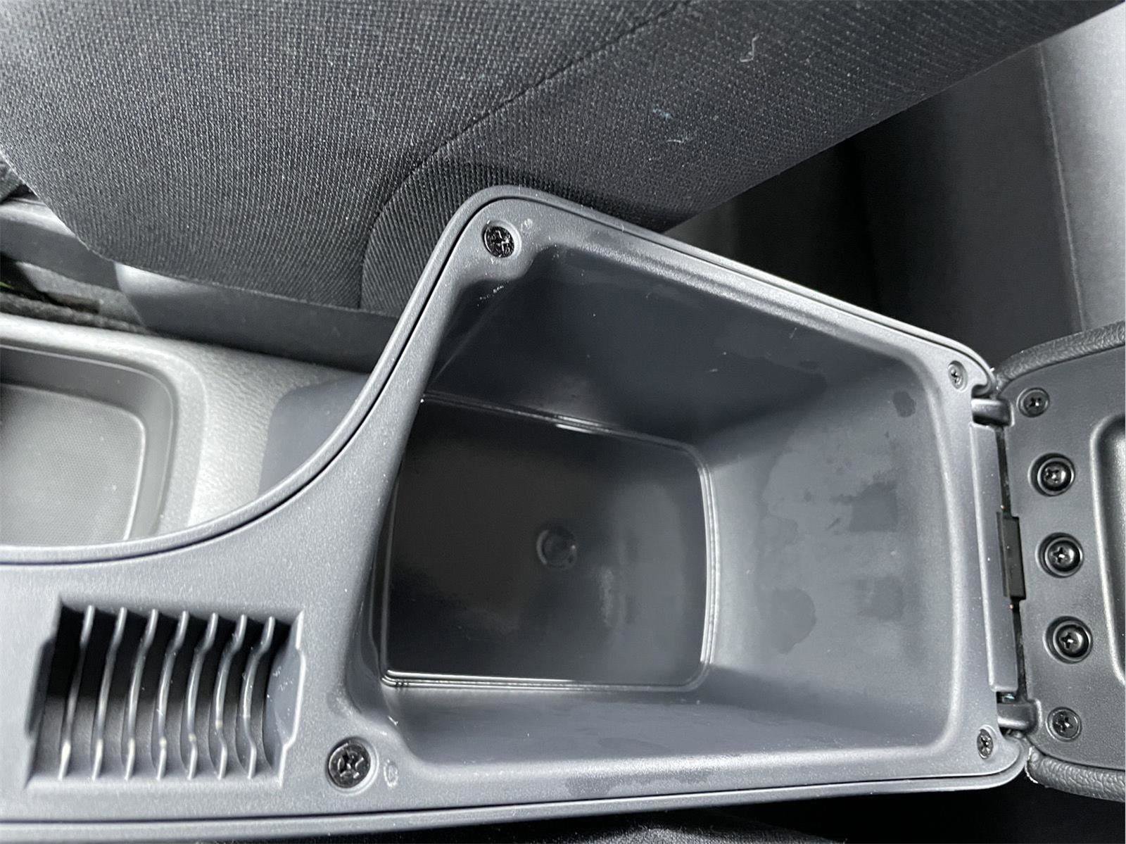 Used 2023 Nissan Kicks S image 32