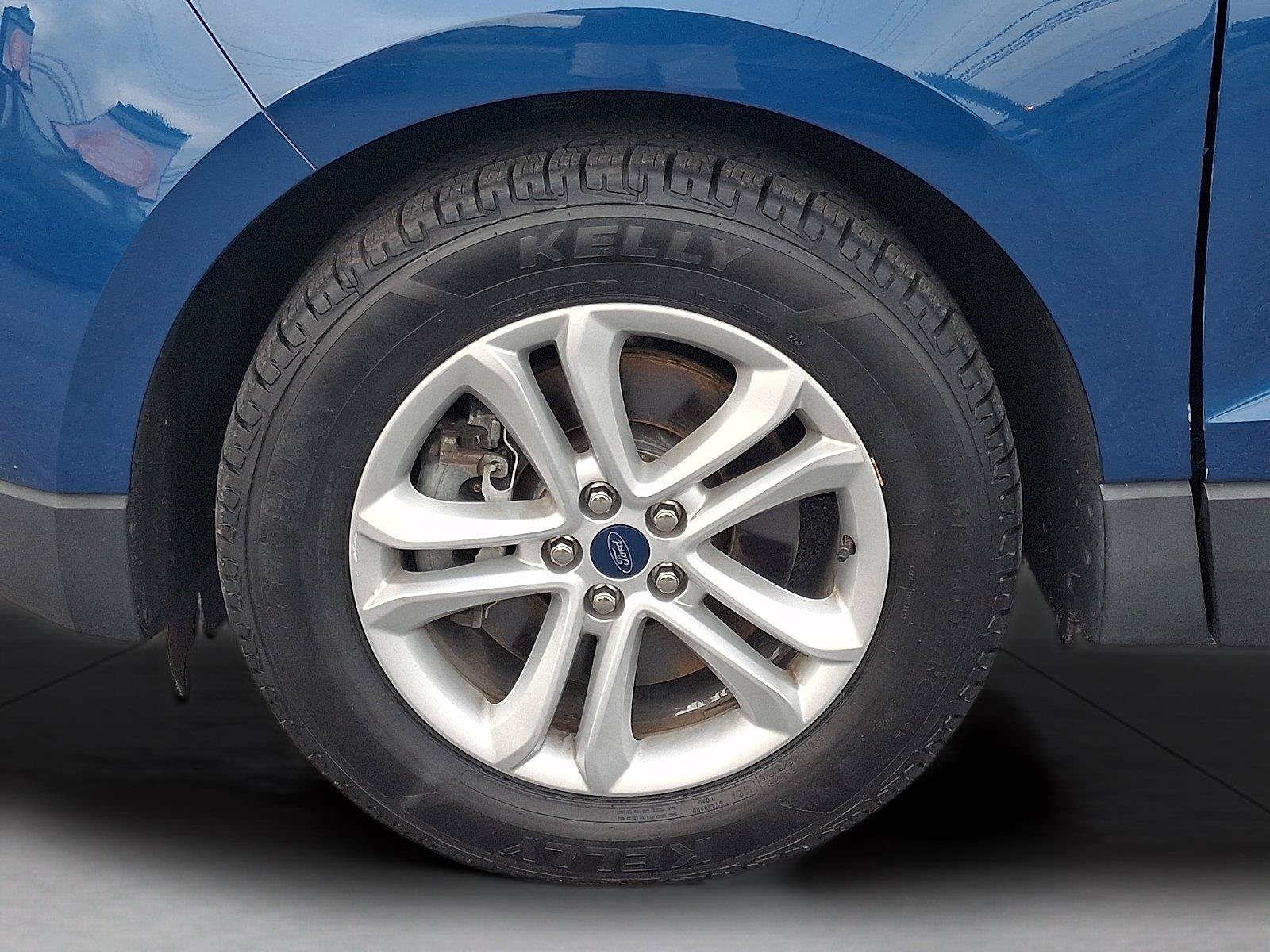 Used 2020 Ford Edge SEL w/ Cold Weather Package AWD/4WD image 26